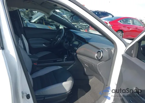 2022 Nissan Kicks Sr Xtronic Cvt из США, поврежденный, VIN 3N1CP5DV6NL527310